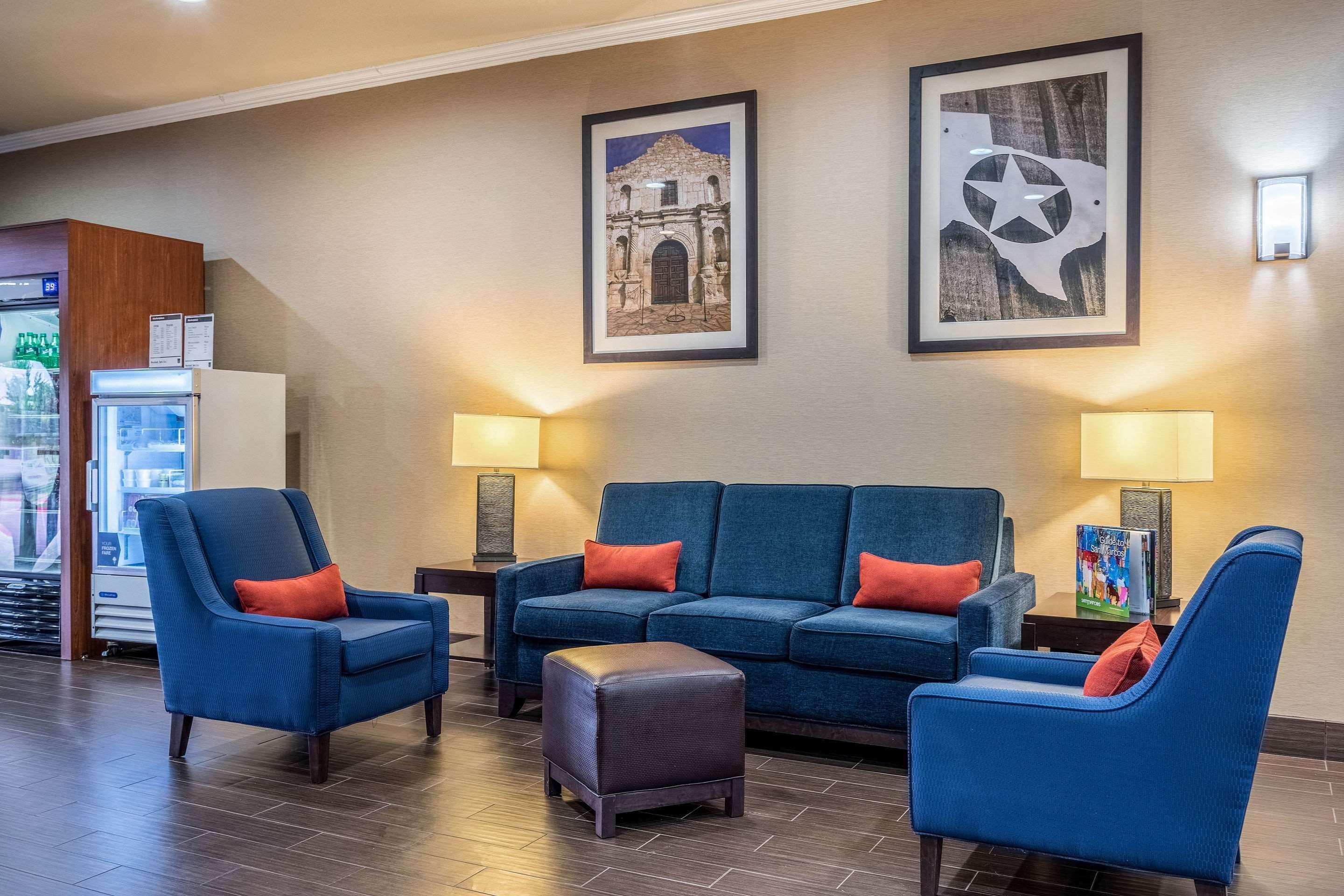 Comfort Suites Near Texas State University San Marcos Eksteriør bilde